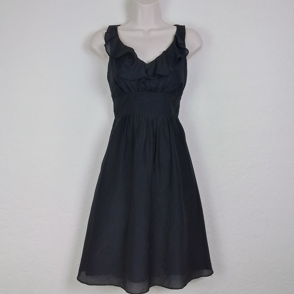 White House BM Black Fit Flare Dress 00 Ruffle V-Neck‎ Sleeveless Cotton Silk